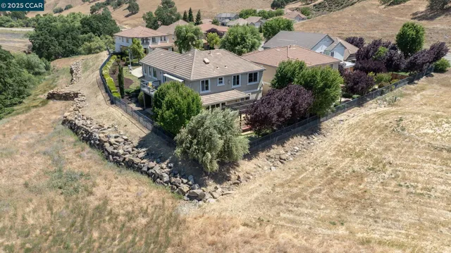 $569,950 | 9028 Tee Court, Patterson, CA 95363