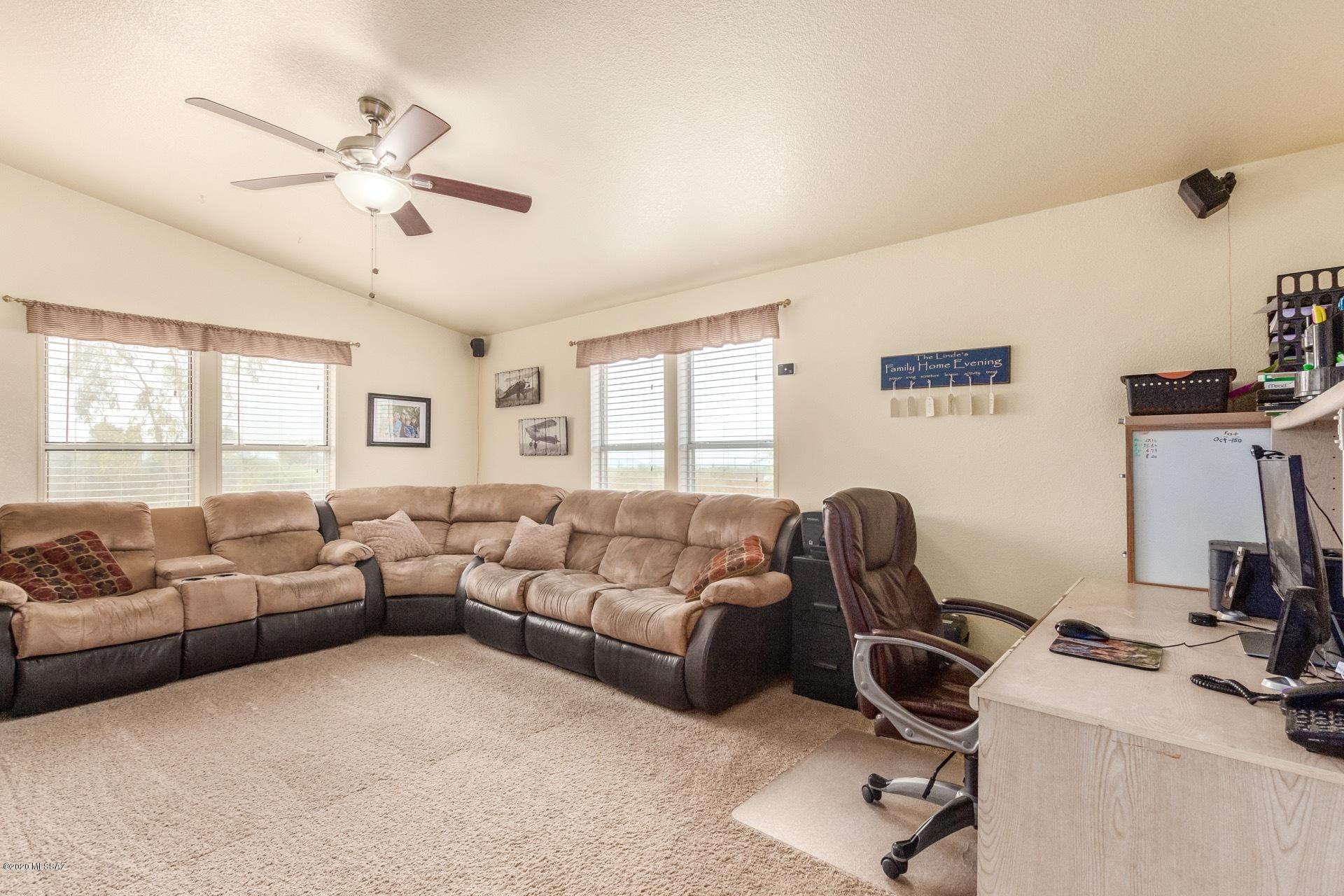 234 North Brahma Road Vail, AZ 85641 - Photo 14 of 43 Gallery Image 14