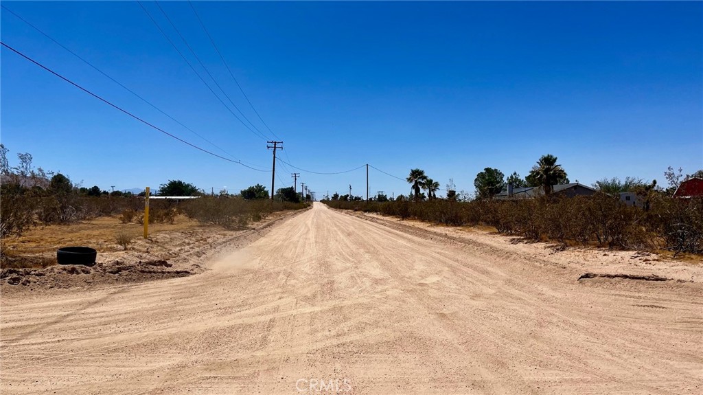 43519308 Desert View Road Apple Valley, CA 92308 - Photo 19 of 24