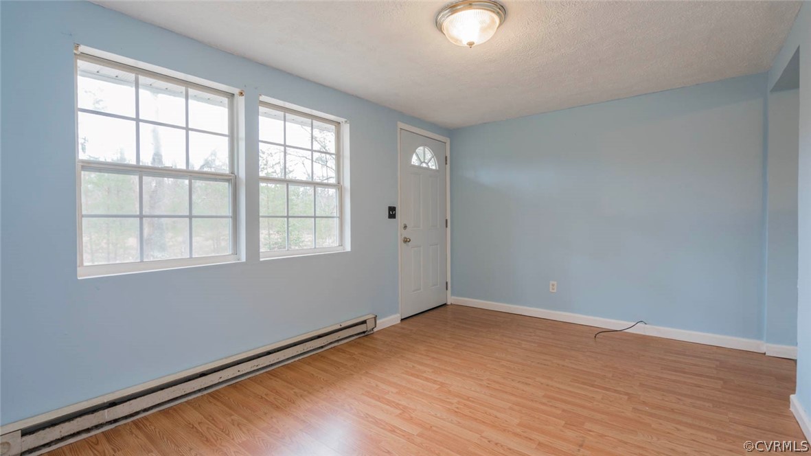 19155 Courtney Road Hanover, VA 23069 - Photo 10 of 31 Gallery Image 10