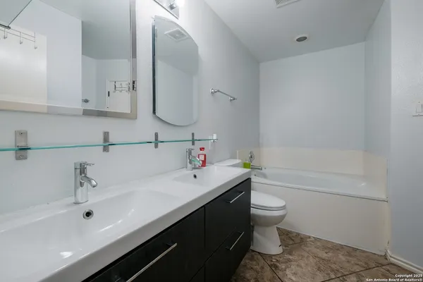 $373,999 | 9702 Ceremony Cove, San Antonio, TX 78239