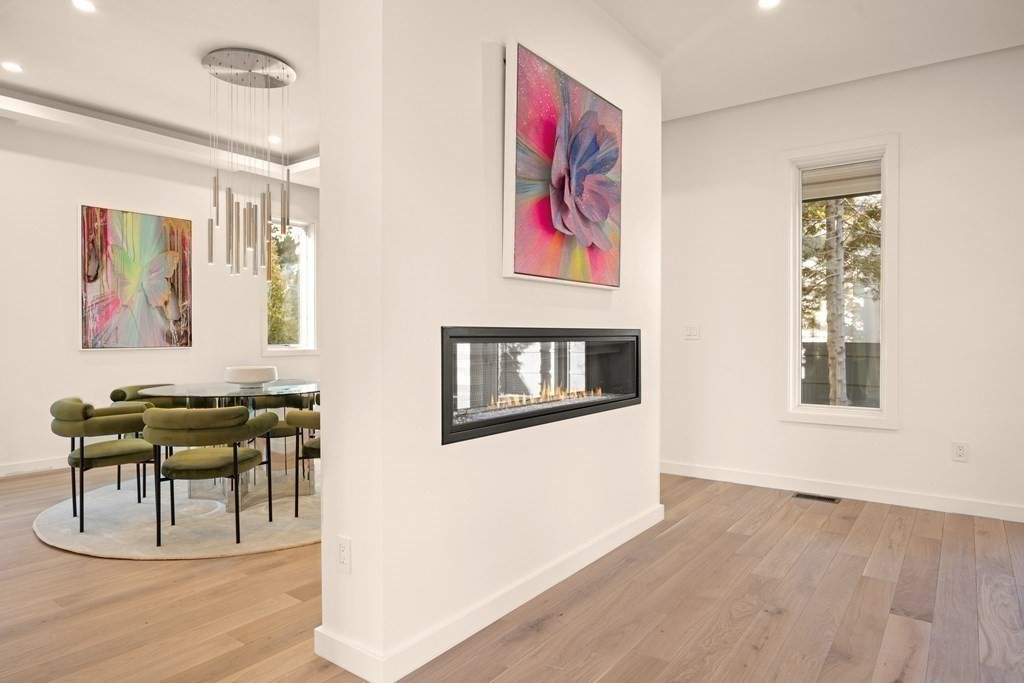 21 Pine Ridge Road Waban, MA 02468 - Photo 8 of 33 Gallery Image 8