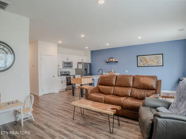 $319,900 | 93 Thistle Drive, Bluff City, TN 37618