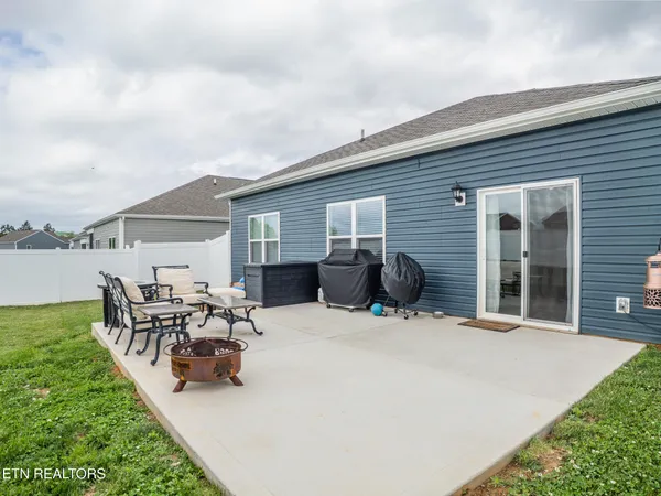 $319,900 | 93 Thistle Drive, Bluff City, TN 37618