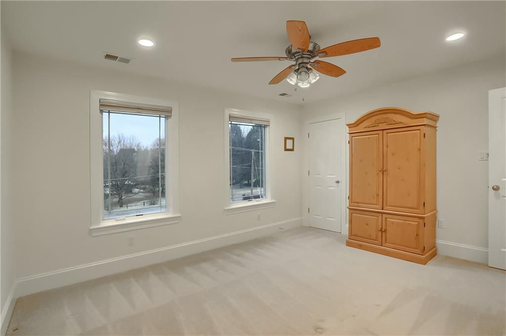 210 Logan Road Gibsonia, PA 15044 - Photo 23 of 37 Gallery Image 23
