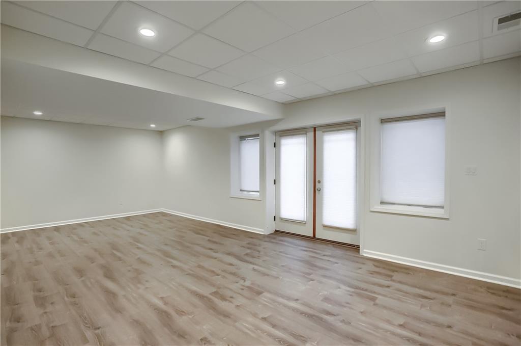 210 Logan Road Gibsonia, PA 15044 - Photo 33 of 37 Gallery Image 33