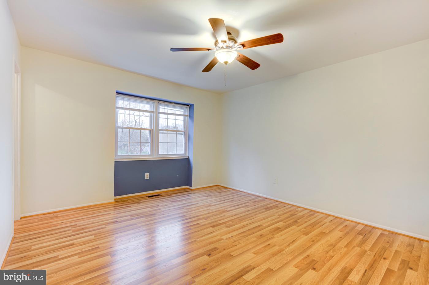 7705 Matisse Way Springfield, VA 22153 - Photo 22 of 32 Master bedroom