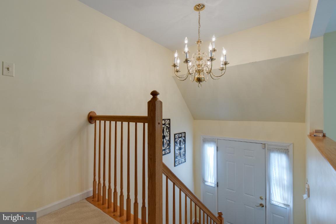 6192 Good Hunters Ride Columbia, MD 21045 - Photo 2 of 42 Foyer Entry