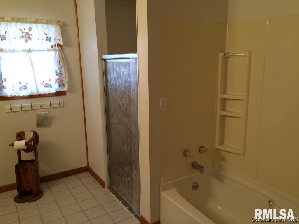 321 Johnson Road Meredosia, IL 62665 - Photo 17 of 25