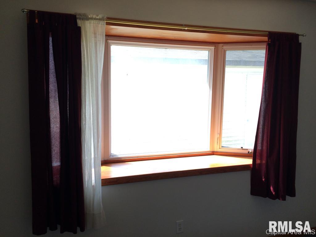 321 Johnson Road Meredosia, IL 62665 - Photo 9 of 25
