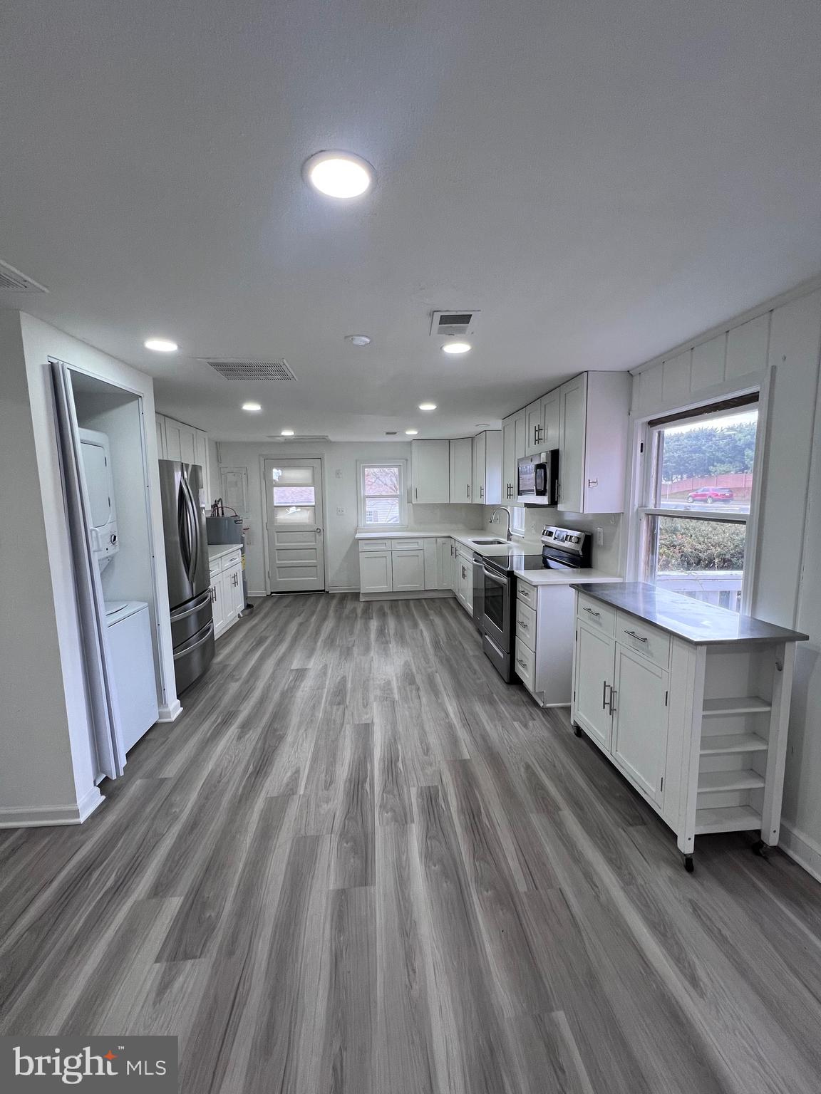 3723 West Ox Road Fairfax, VA 22033 - Photo 16 of 21