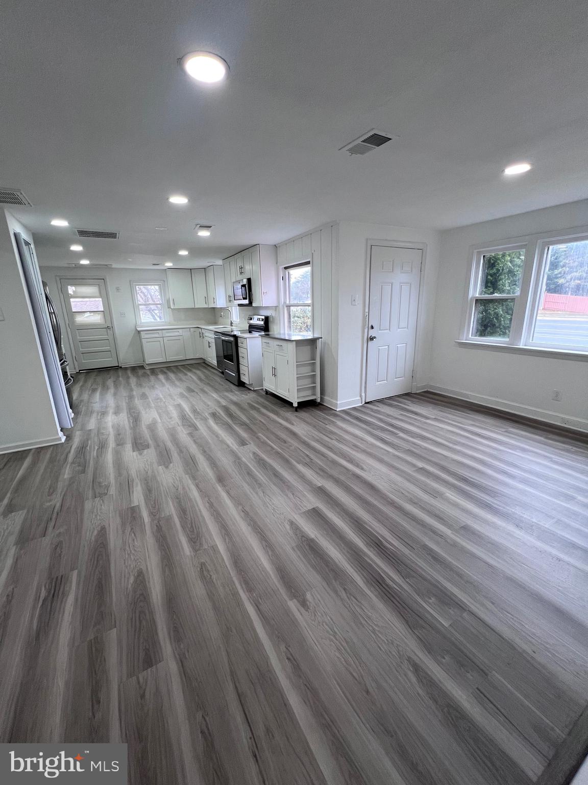 3723 West Ox Road Fairfax, VA 22033 - Photo 20 of 21