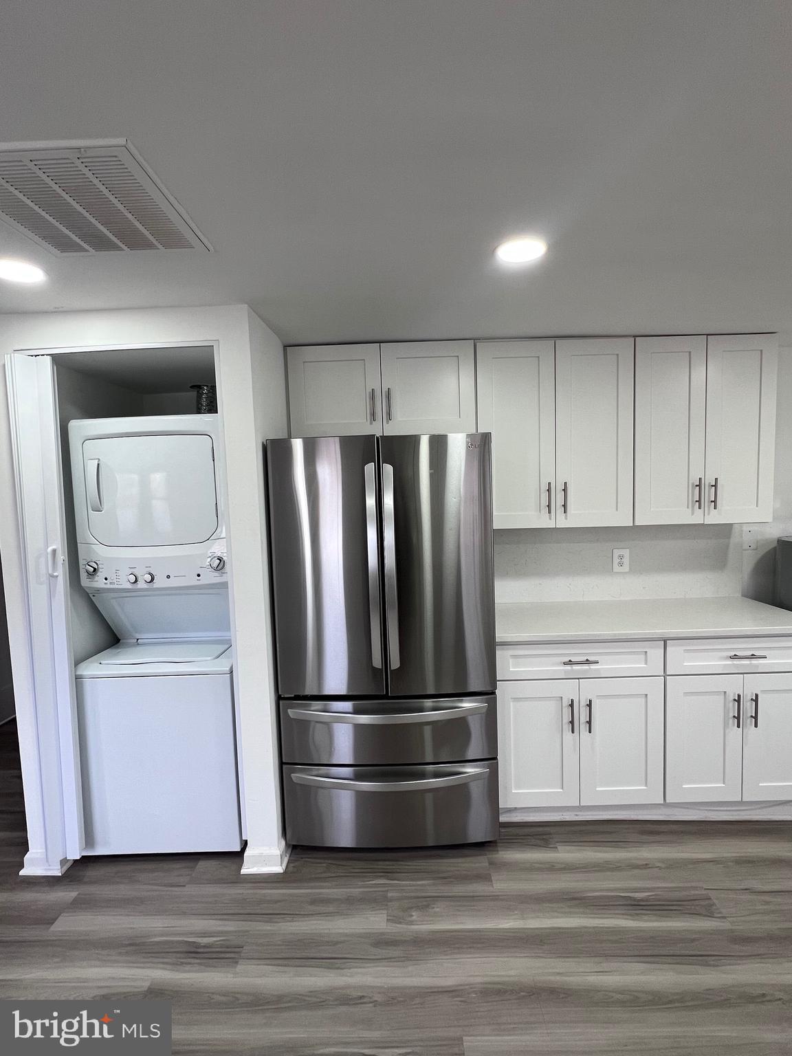 3723 West Ox Road Fairfax, VA 22033 - Photo 4 of 21