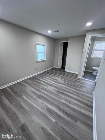 $595,000 | 3723 West Ox Road, Fairfax, VA 22033