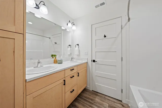 $1,275,000 | 1311 2nd Avenue Northeast, Ephrata, WA 98823