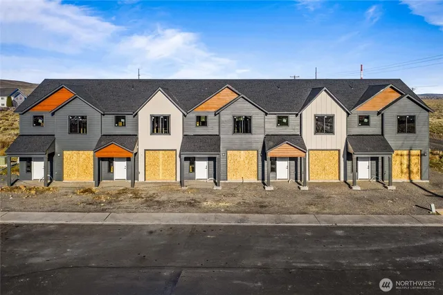 $1,275,000 | 1311 2nd Avenue Northeast, Ephrata, WA 98823