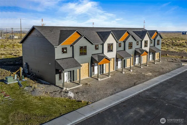 $1,275,000 | 1311 2nd Avenue Northeast, Ephrata, WA 98823