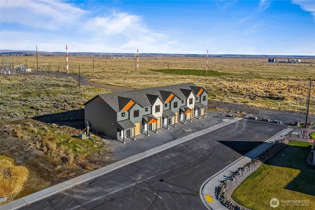 $1,275,000 | 1311 2nd Avenue Northeast, Ephrata, WA 98823