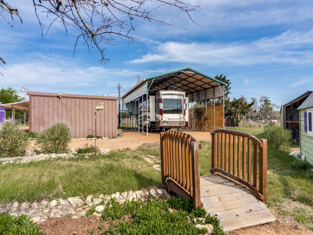7991 Ranch Road 965 Fredericksburg, TX 78624 - Photo 27 of 49