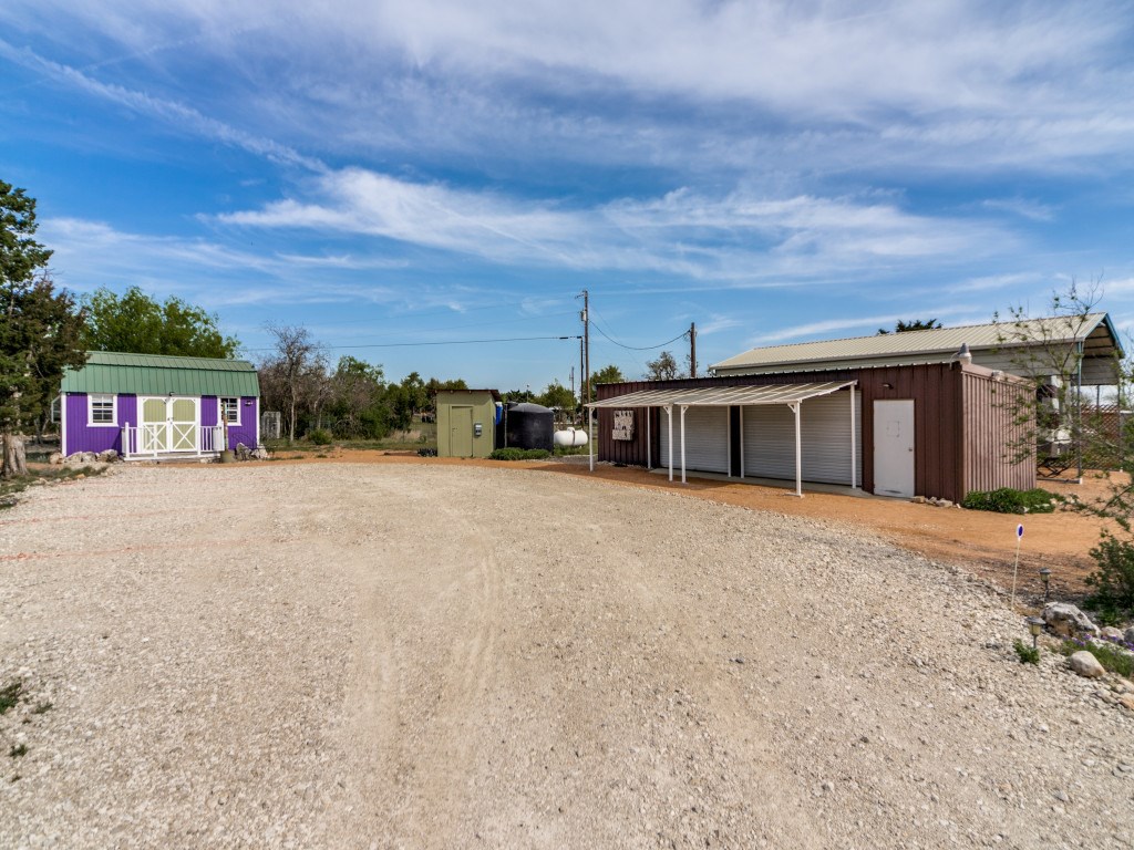 7991 Ranch Road 965 Fredericksburg, TX 78624 - Photo 28 of 49