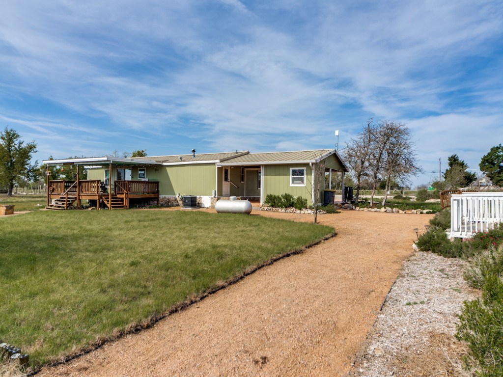 7991 Ranch Road 965 Fredericksburg, TX 78624 - Photo 36 of 49