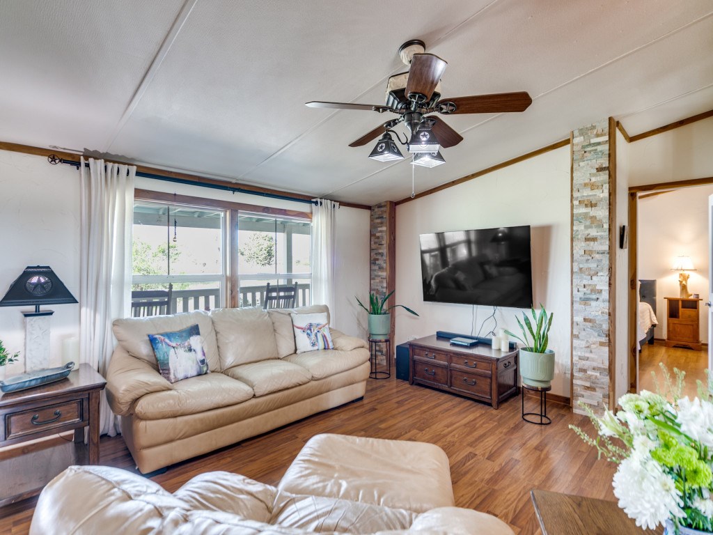 7991 Ranch Road 965 Fredericksburg, TX 78624 - Photo 10 of 49