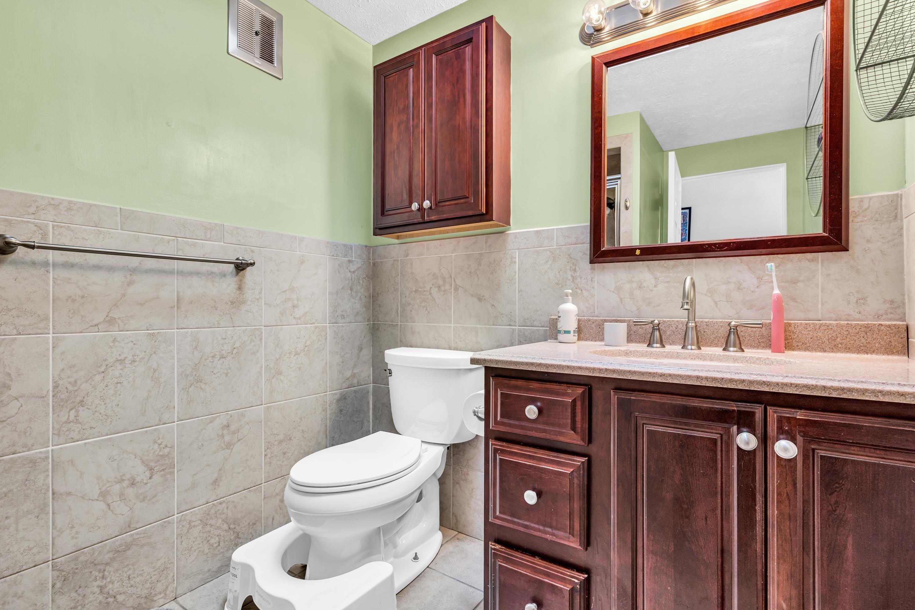 8 Green Street Springvale, ME 04083 - Photo 26 of 45 45-DSC04596