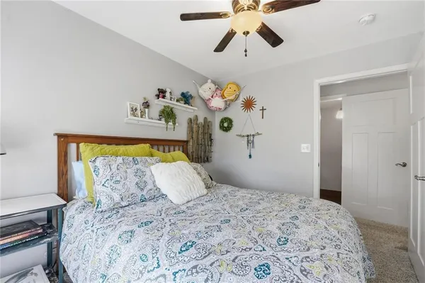 $450,000 | 21816 South Hannah Road, Harrisonville, MO 64701