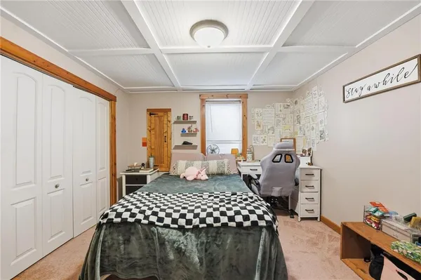 $450,000 | 21816 South Hannah Road, Harrisonville, MO 64701