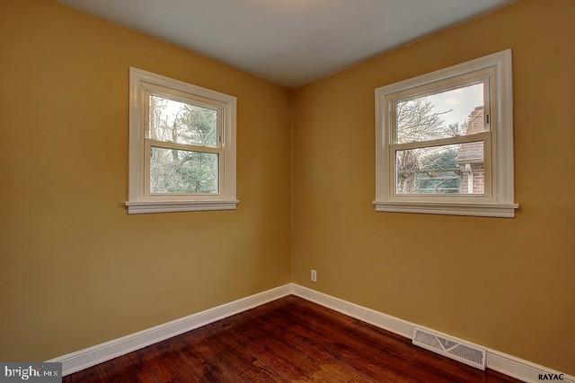 392 Hillcrest Road York, PA 17403 - Photo 14 of 27