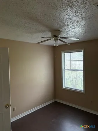 $925 | 205 West Vardeman Avenue, Unit B, Killeen, TX 76541