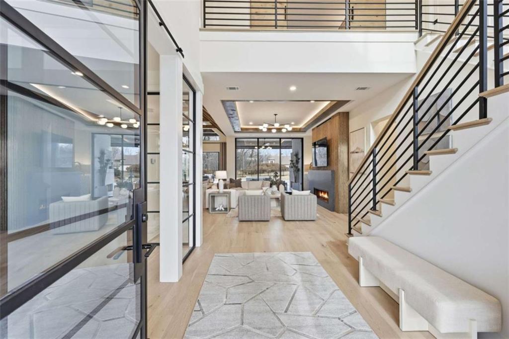 4632 A Shirley Road Gainesville, GA 30506 - Photo 7 of 72