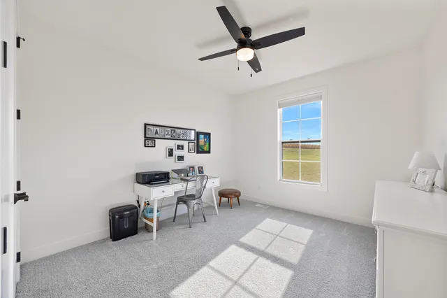 $489,000 | 1511 Lincoln Pk Drive, Bloomington, IL 61705