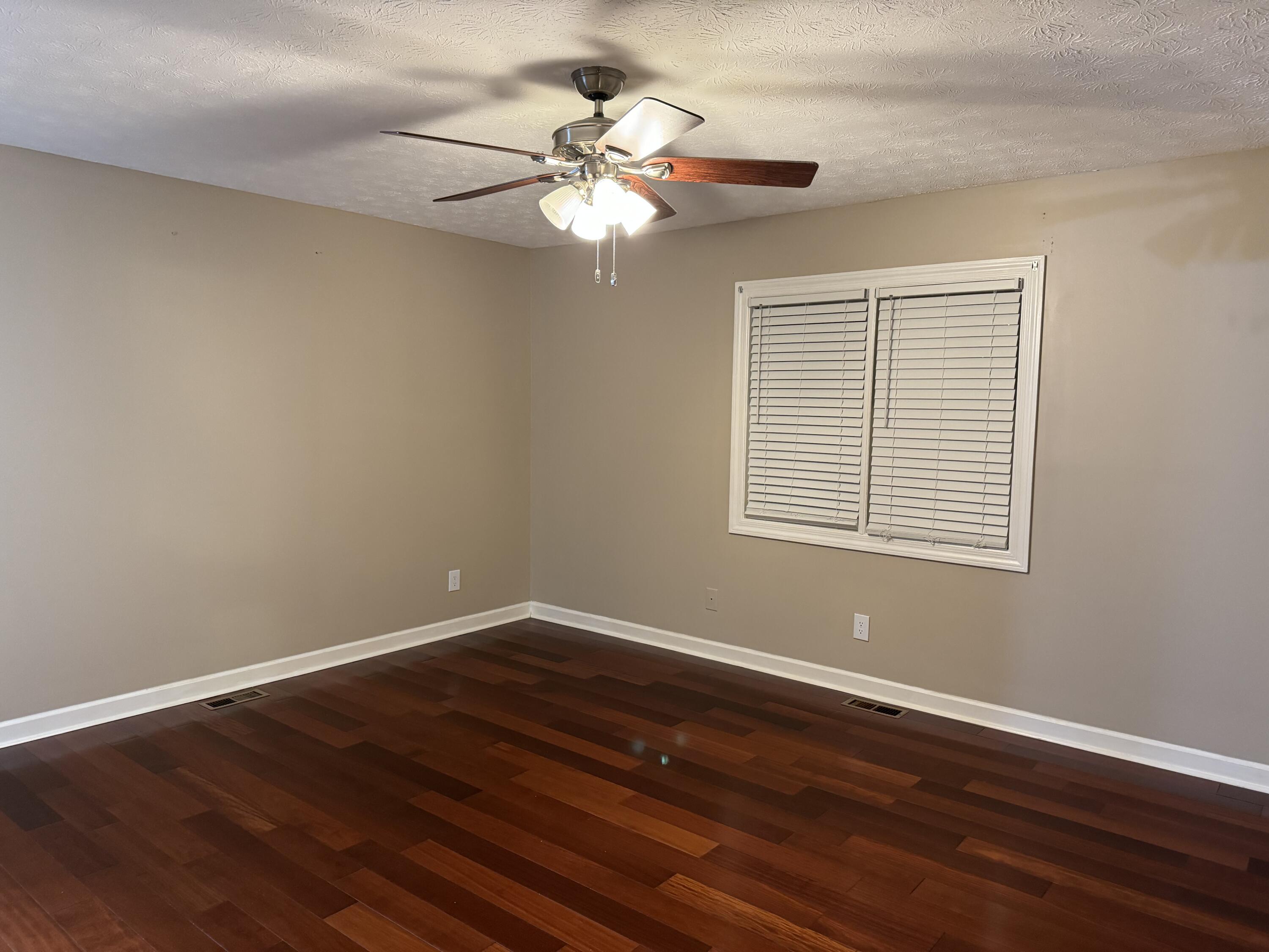 230 Driftwood Way Corbin, KY 40701 - Photo 20 of 32 IMG_8493