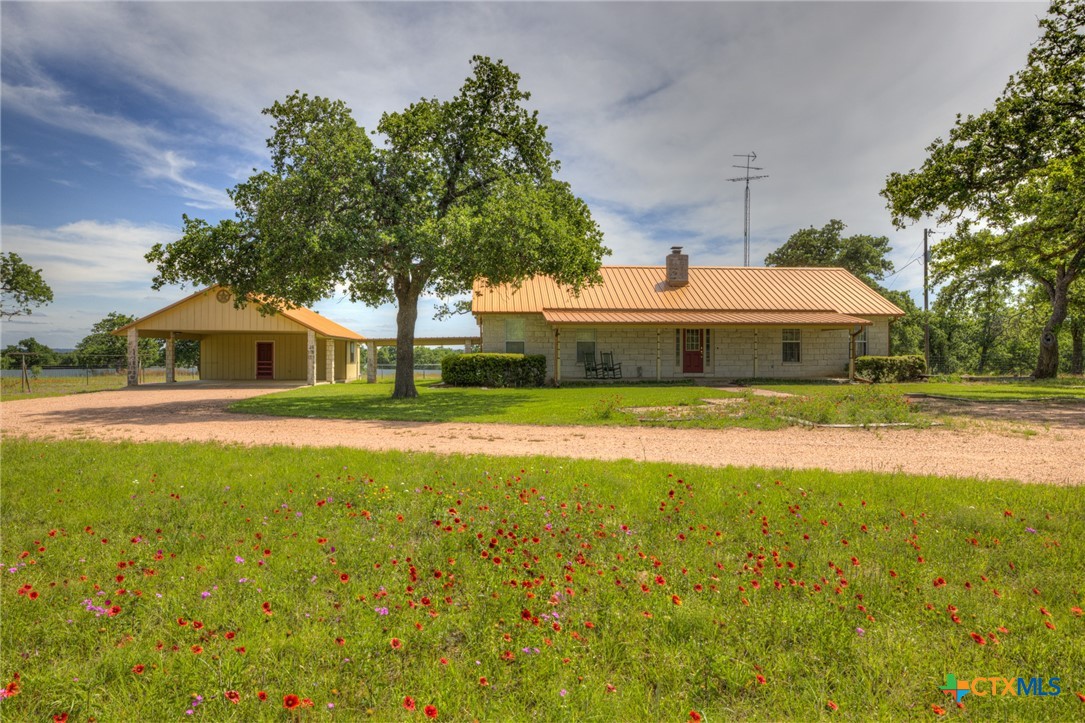 82 Bell Mountain Road Willow City, TX 78675 - Photo 32 of 41