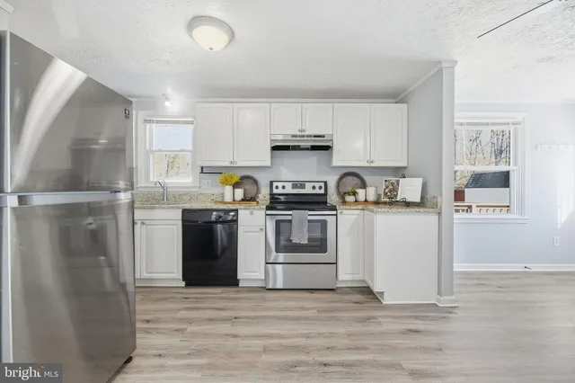 $319,900 | 13108 Joy Road, Lusby, MD 20657