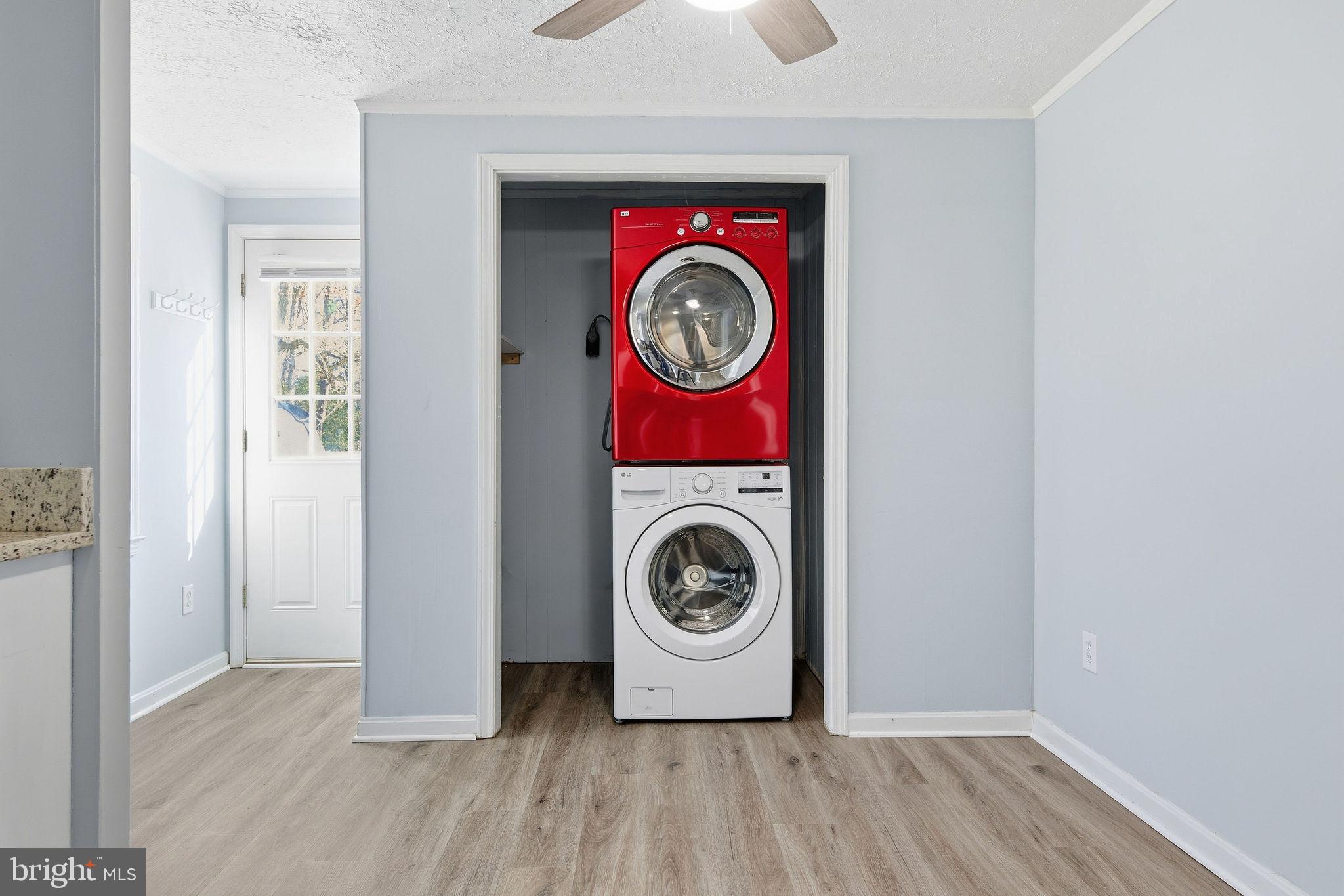 13108 Joy Road Lusby, MD 20657 - Photo 9 of 40 a utility room with dryer and washer