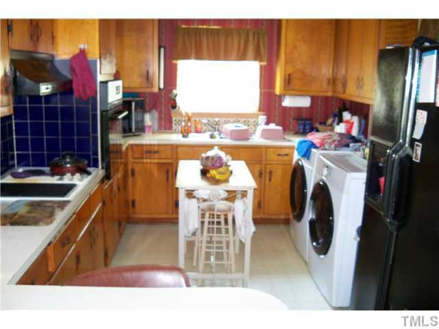 902 Avalon Road Durham, NC 27704 - Photo 3 of 10 Kitchen