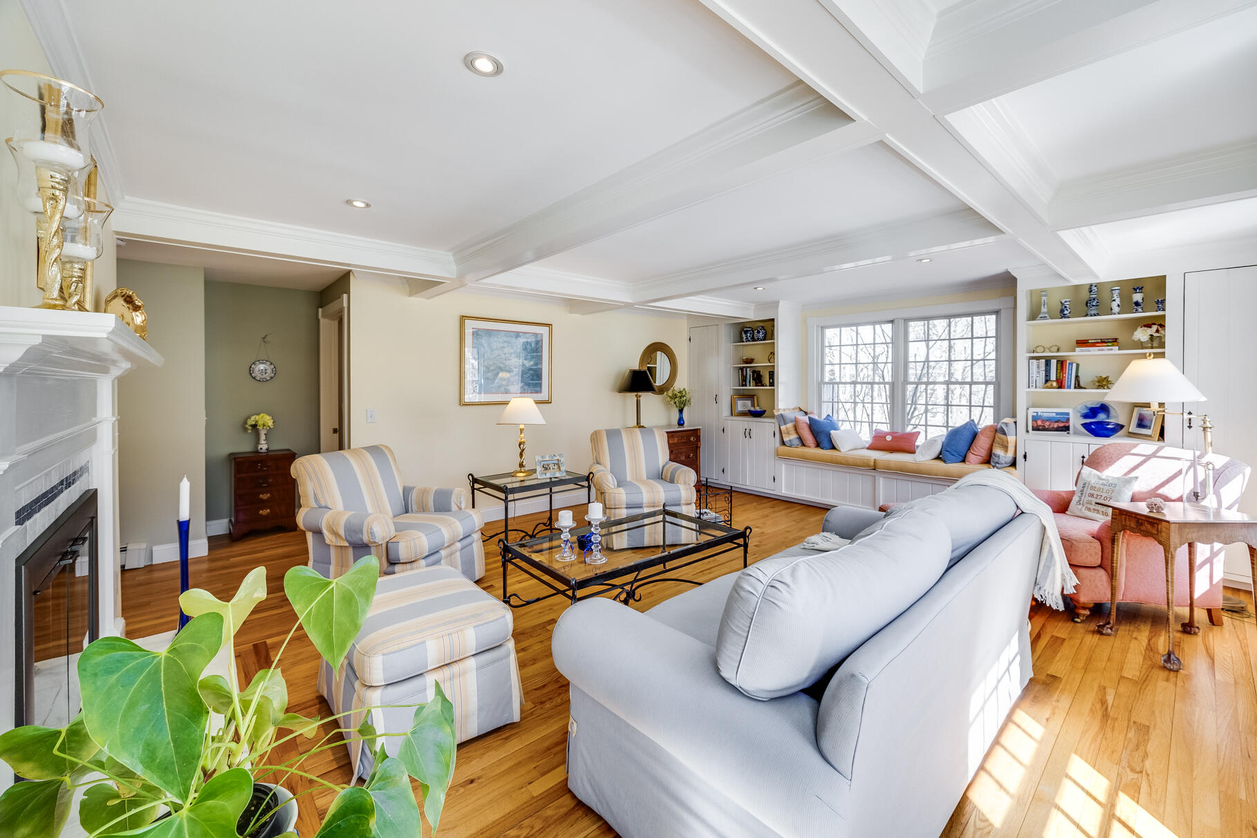 30 Beach Road Orleans, MA 02653 - Photo 26 of 76 a living room with fireplace furniture and a flat screen tv
