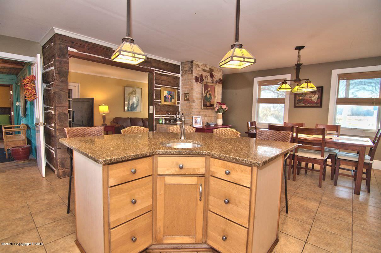 526 Weir Mountain Road Gilbert, PA 18331 - Photo 14 of 127 Photo 014