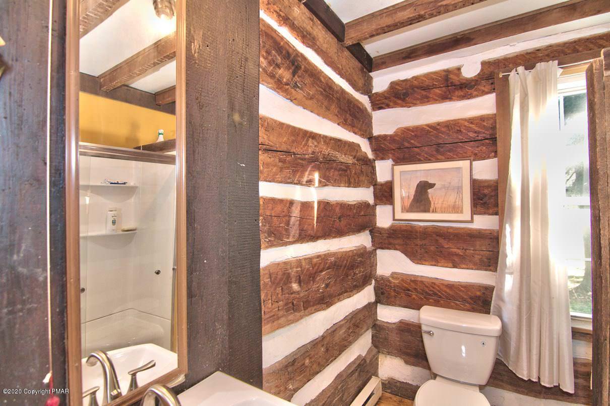526 Weir Mountain Road Gilbert, PA 18331 - Photo 21 of 127 Photo 021