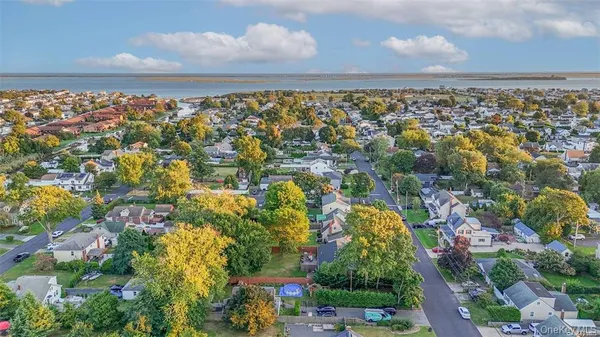 $579,000 | 45 Jervis Avenue, Copiague, NY 11726