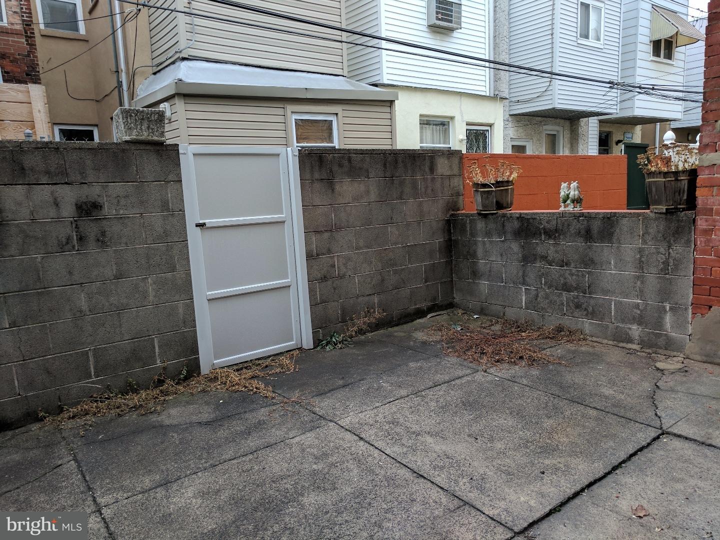 1840 West Ritner Street Philadelphia, PA 19145 - Photo 6 of 15 Back Yard