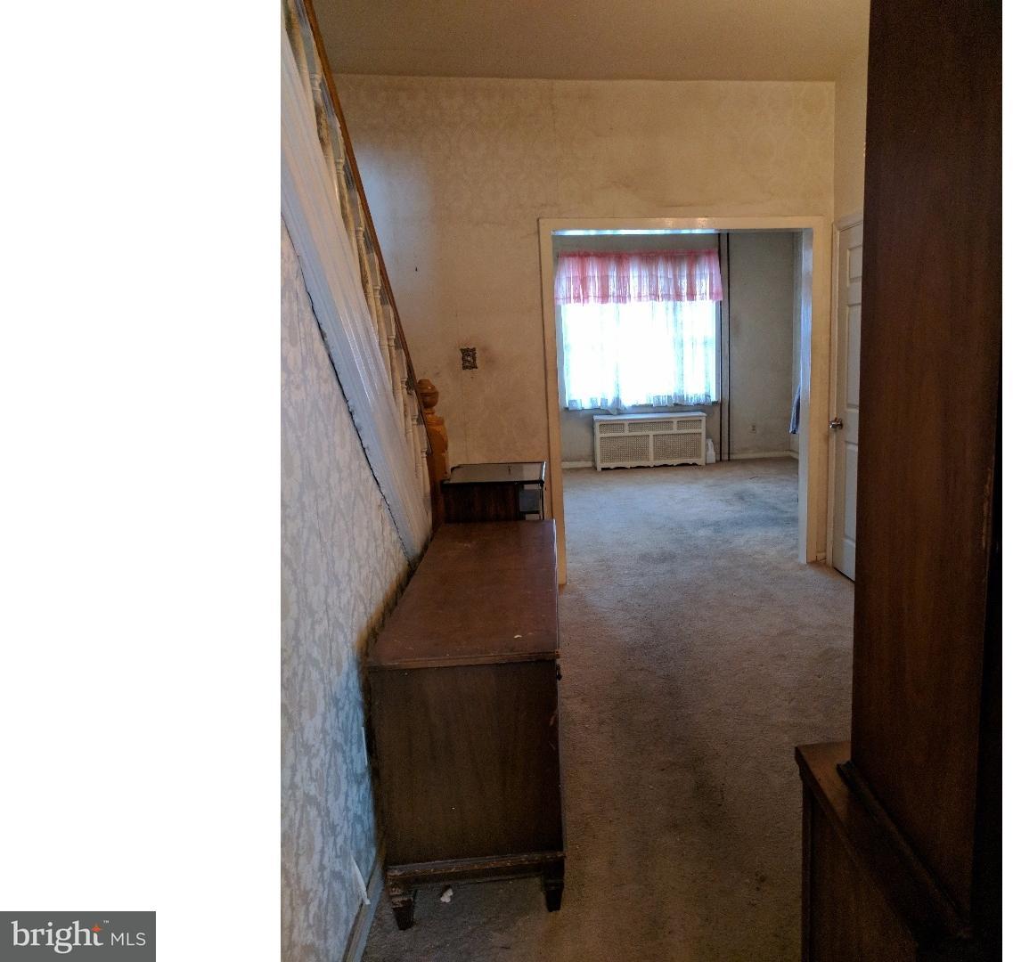 1840 West Ritner Street Philadelphia, PA 19145 - Photo 10 of 15 Dining Room