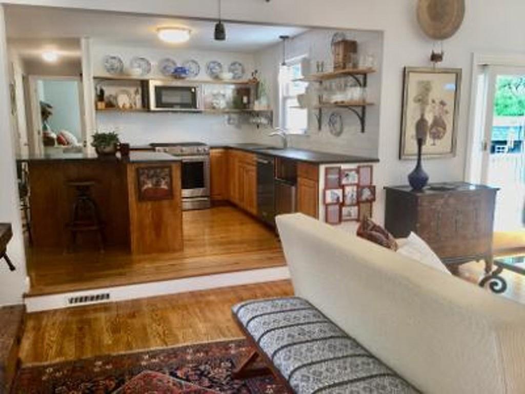 29 Anchorage Road Franklin, MA 02038 - Photo 3 of 40 Gallery Image 3