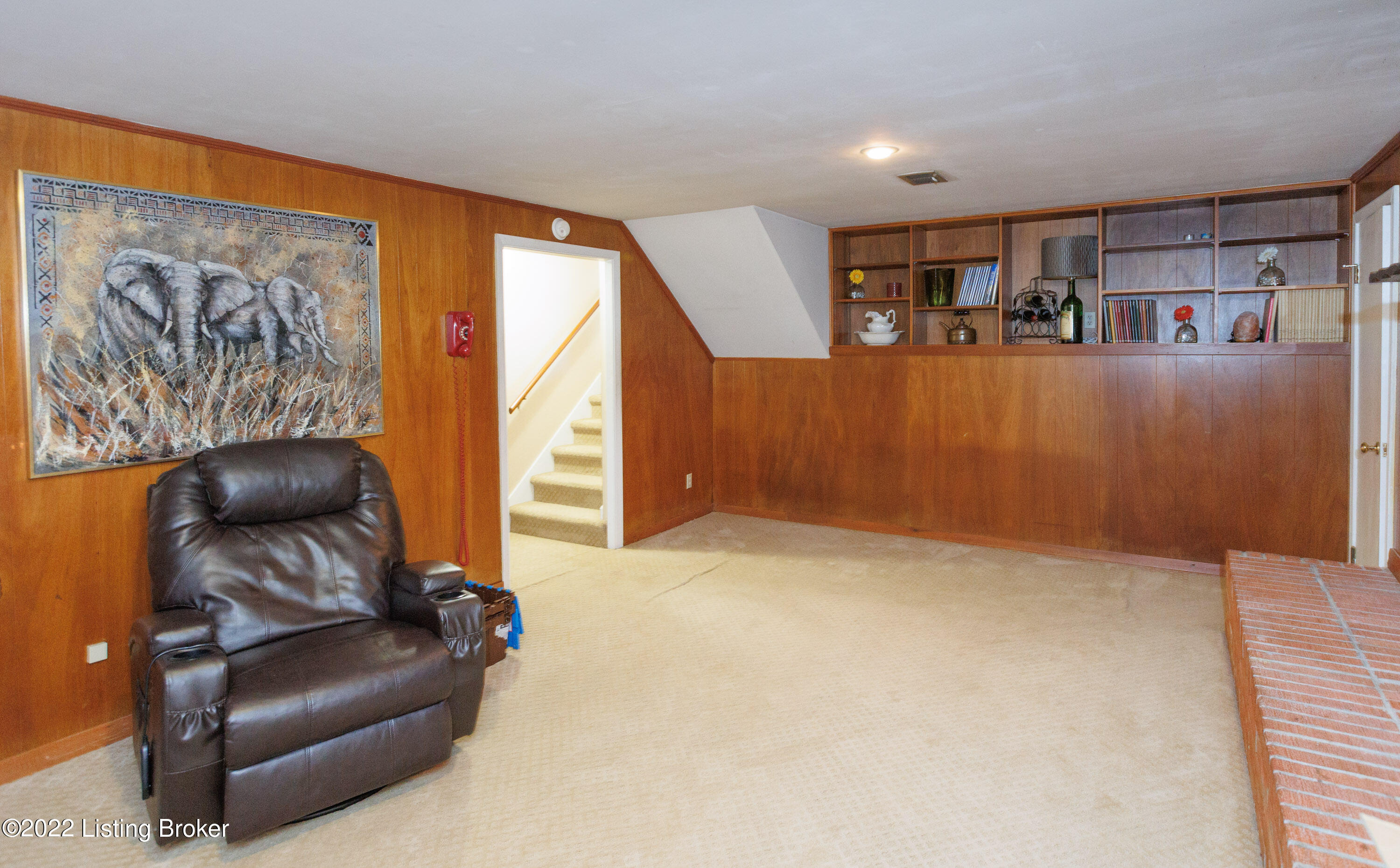 7207 Woolrich Road Louisville, KY 40222 - Photo 27 of 40 030