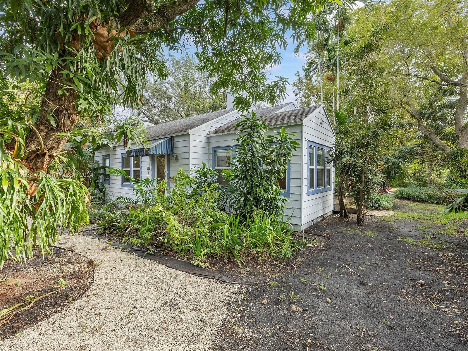 9305 Northeast 9th Ave  