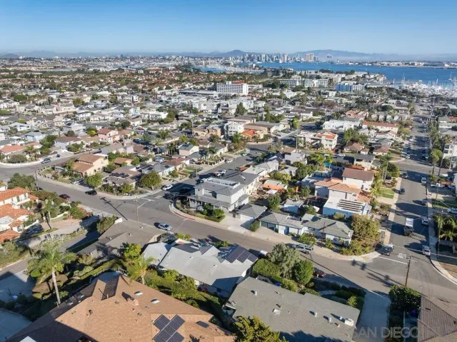 $2,595,000 | 1525 Willow Street, San Diego, CA 92106