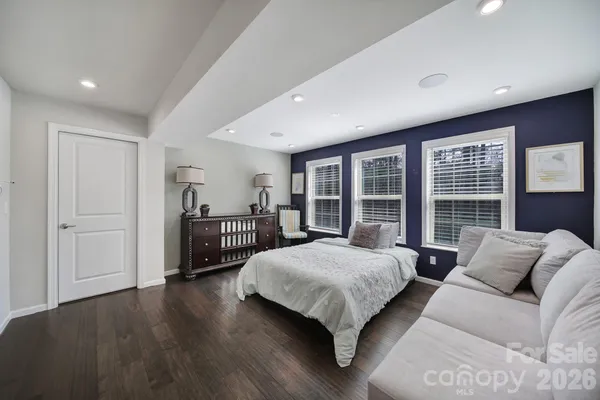 $599,900 | 6710 Carradale Way, Charlotte, NC 28278