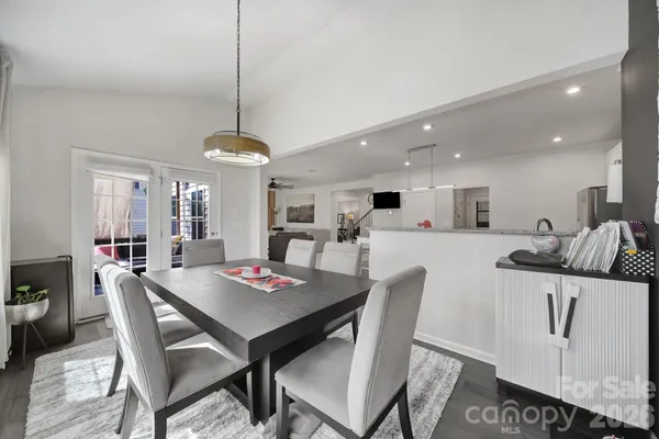 $599,900 | 6710 Carradale Way, Charlotte, NC 28278
